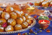 Linie Emirates osłodzą święto Diwali tradycyjnymi specjałami z Indii